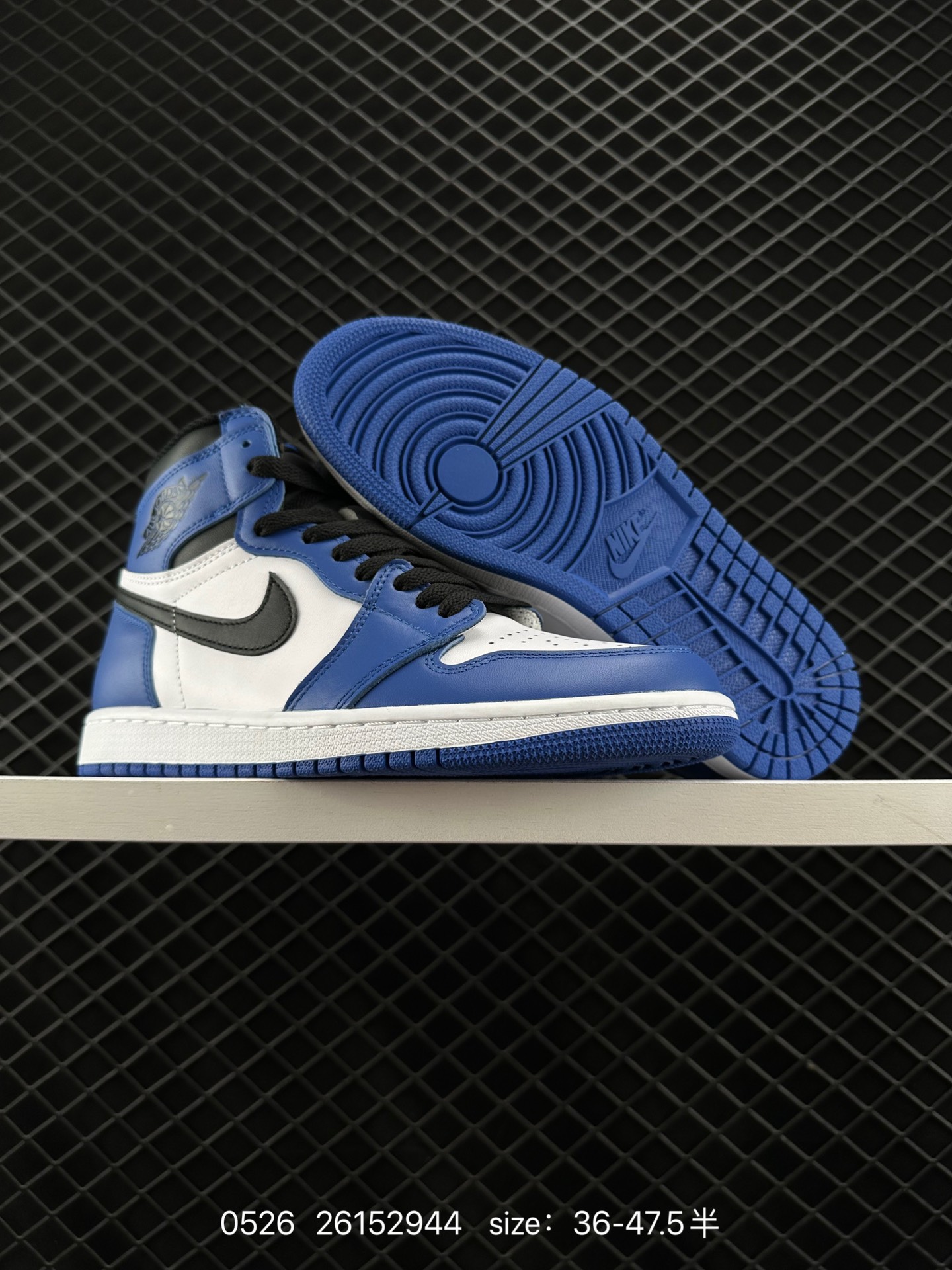 Nike Air Jordan 1 Retro High OG”Black/White“